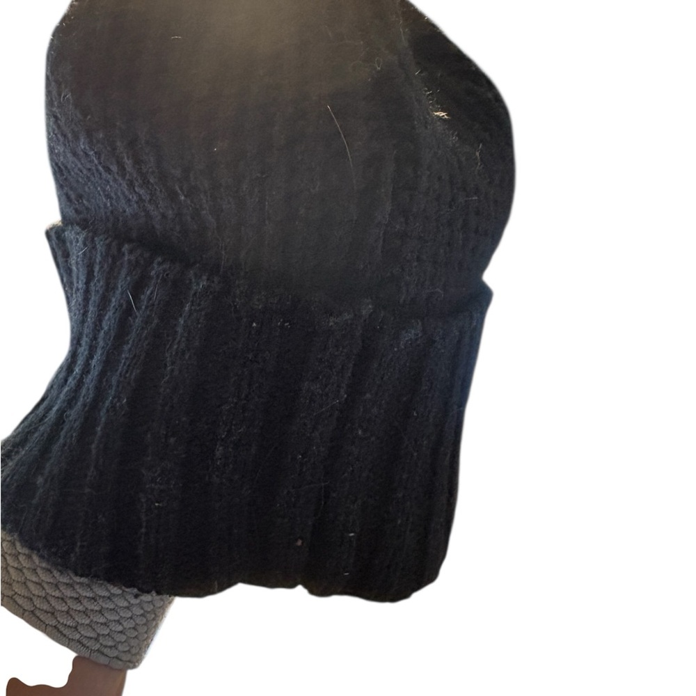 The North Face Black Knit  Beanie Unisex - Picture 3 of 6